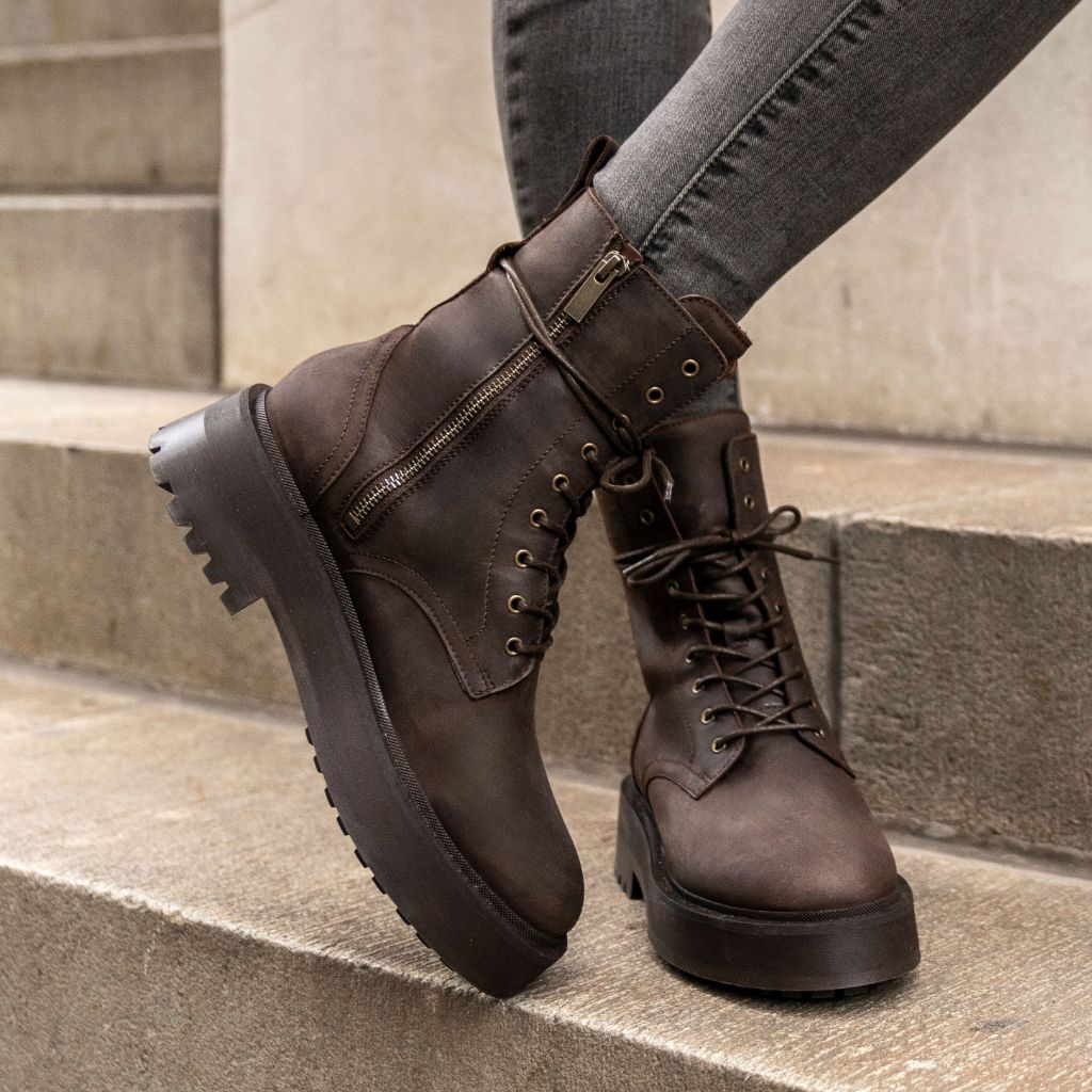Women | Quest | Dark Chocolate