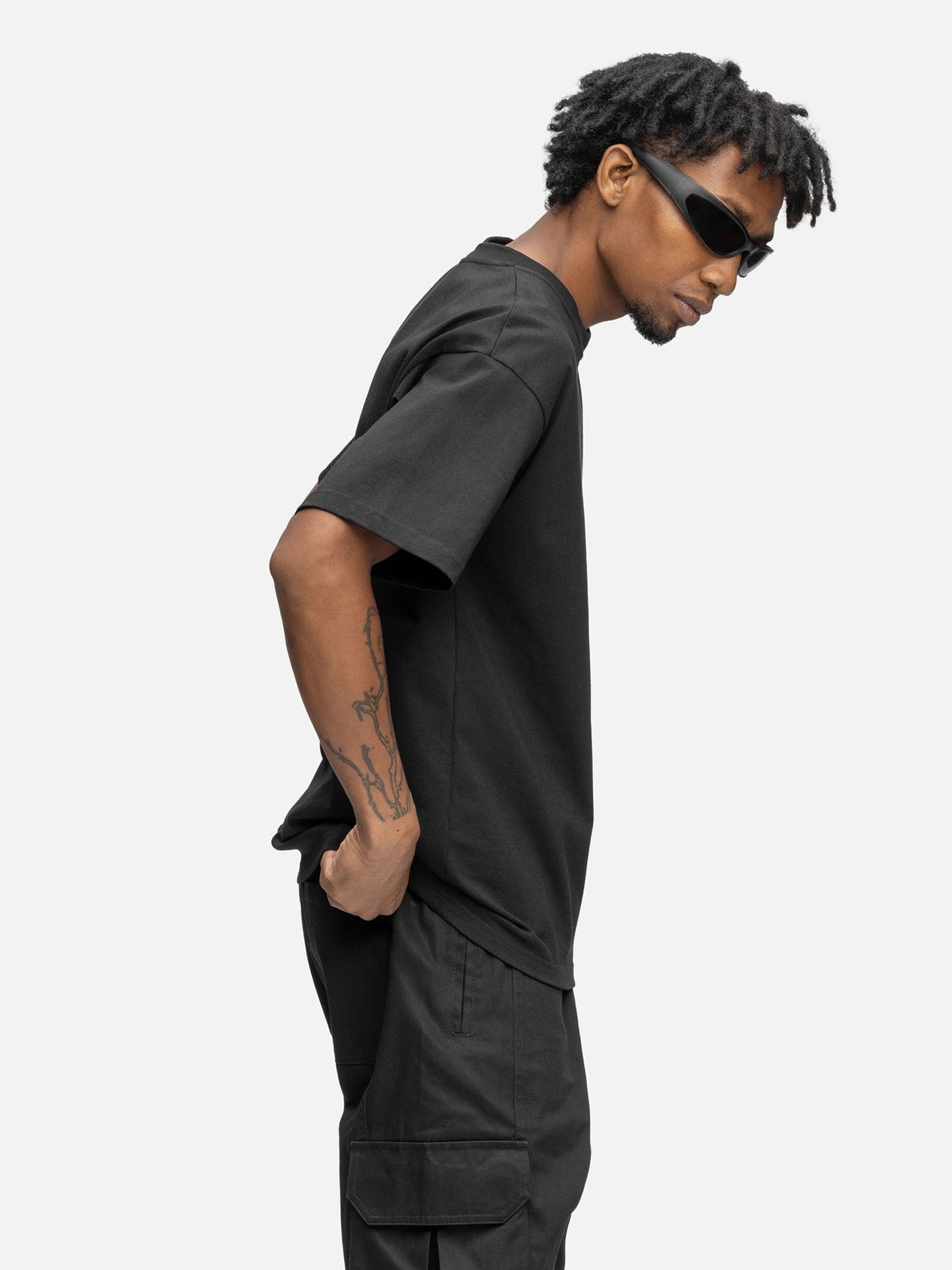 OVERSIZED T-SHIRT BLACK