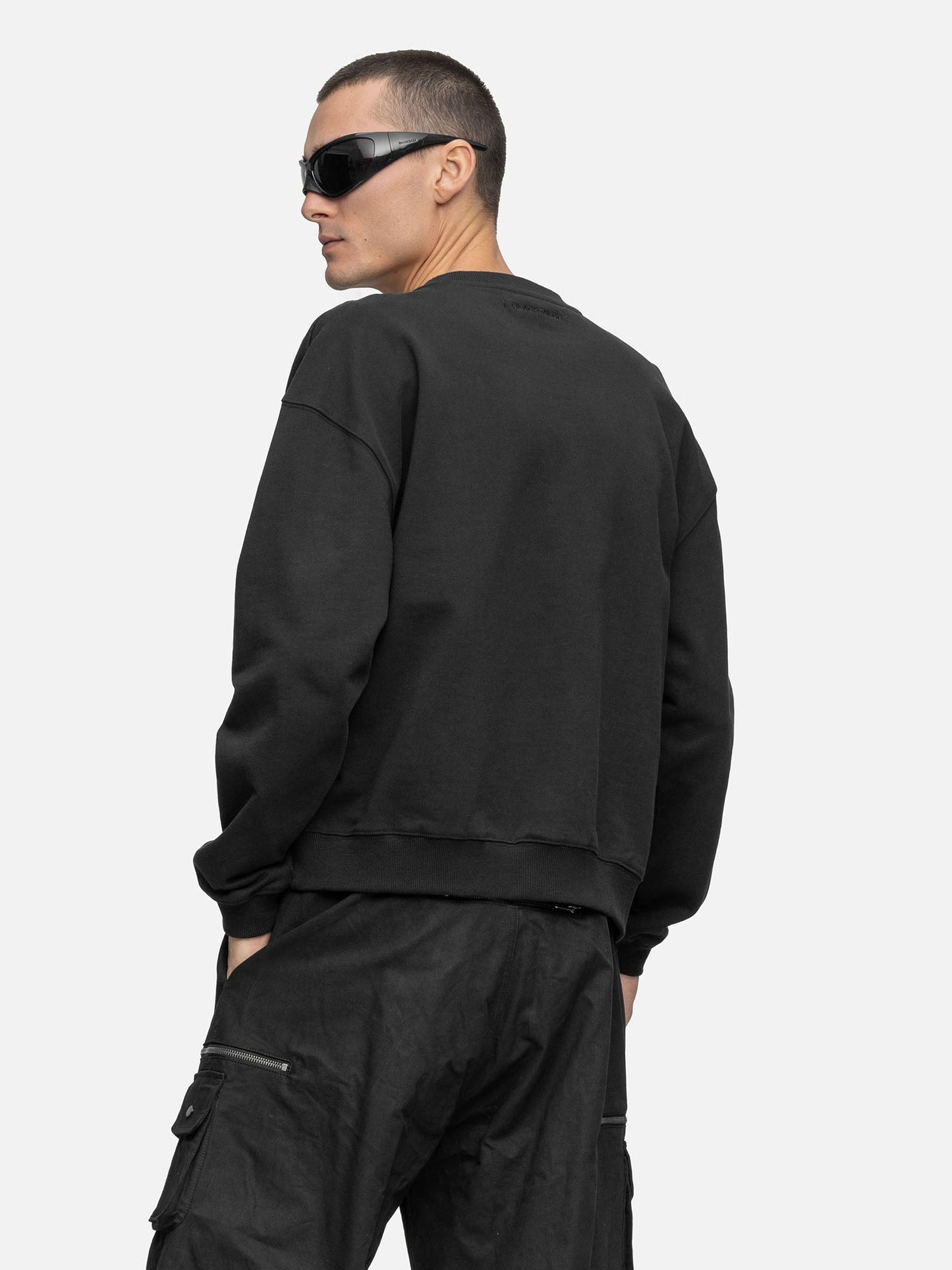 OVERSIZED SWEATSHIRT BLACK