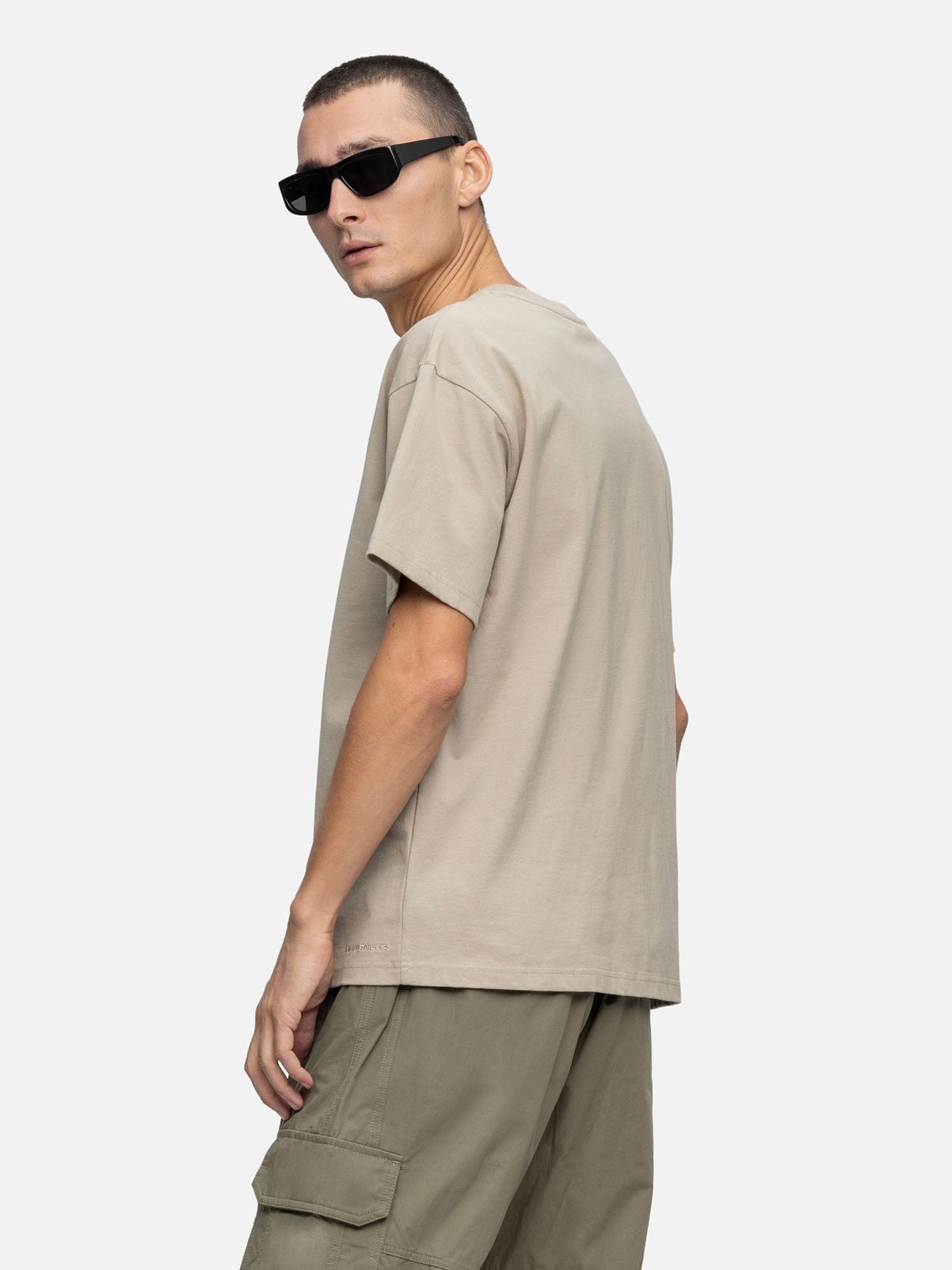 OVERSIZED T-SHIRT CEMENT