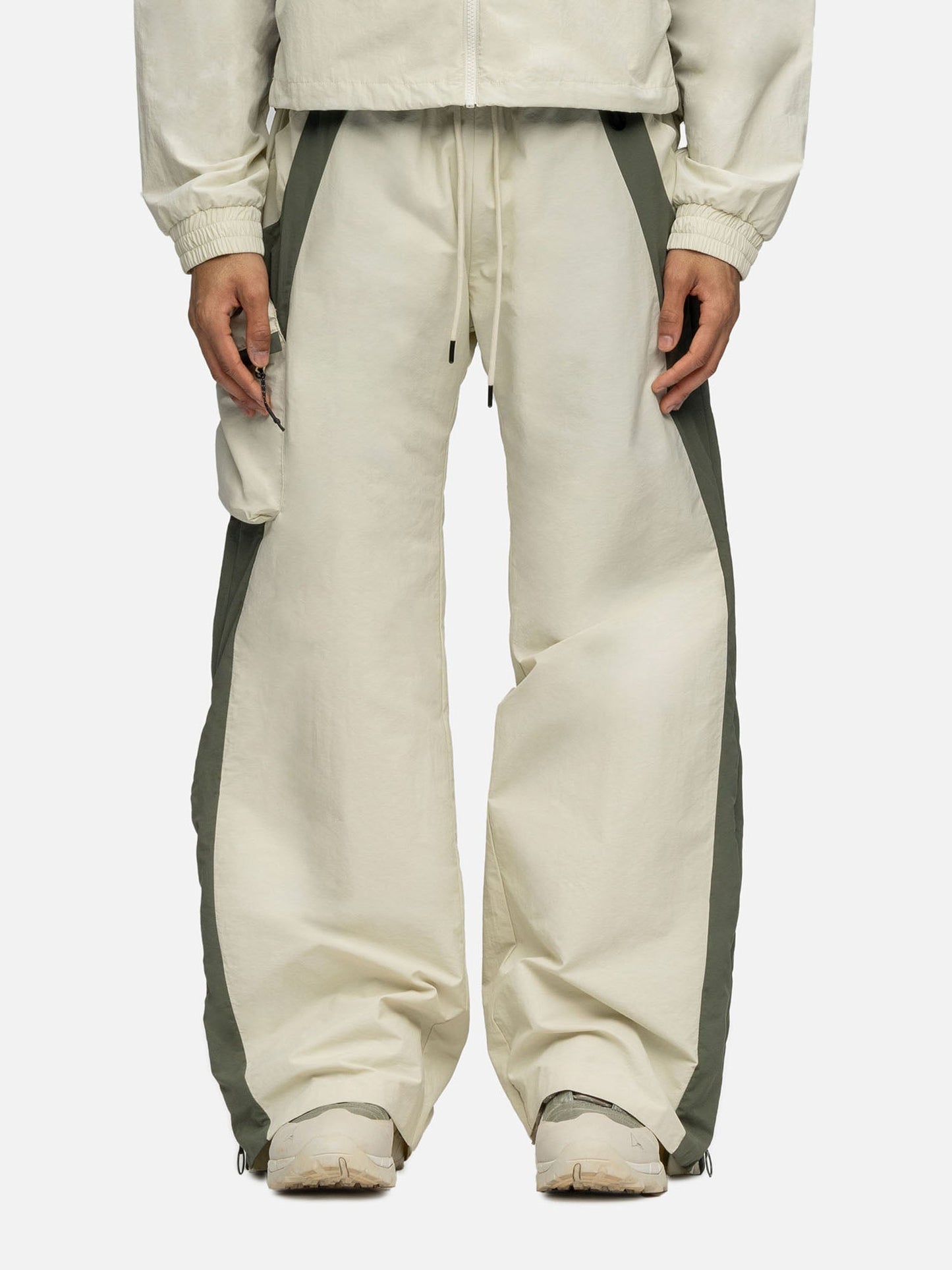 W2 CARGO IVORY