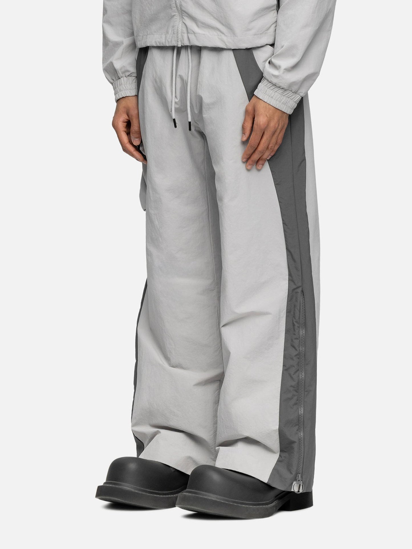 W2 CARGO SHADE