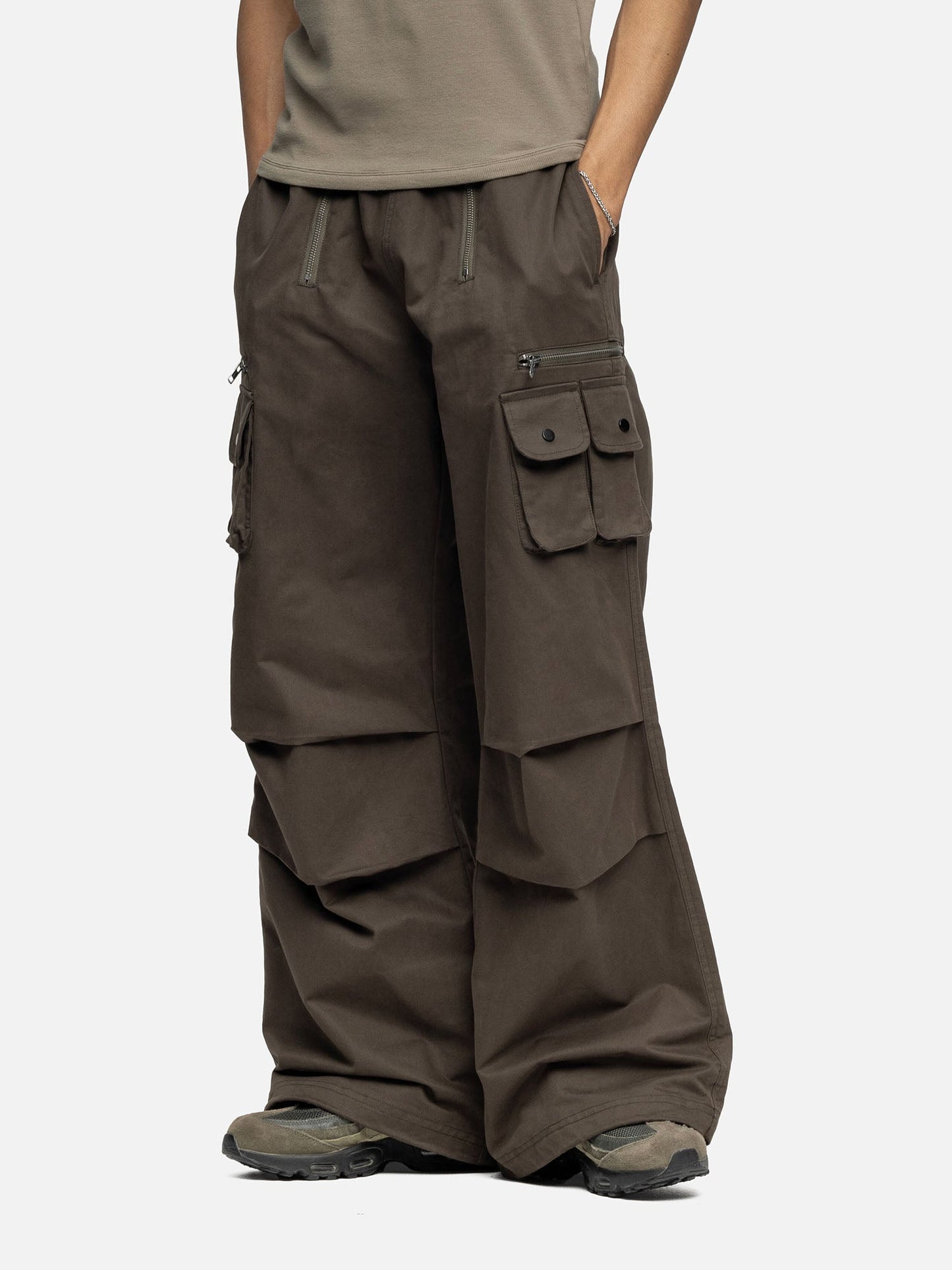 W5 CARGO ARMY