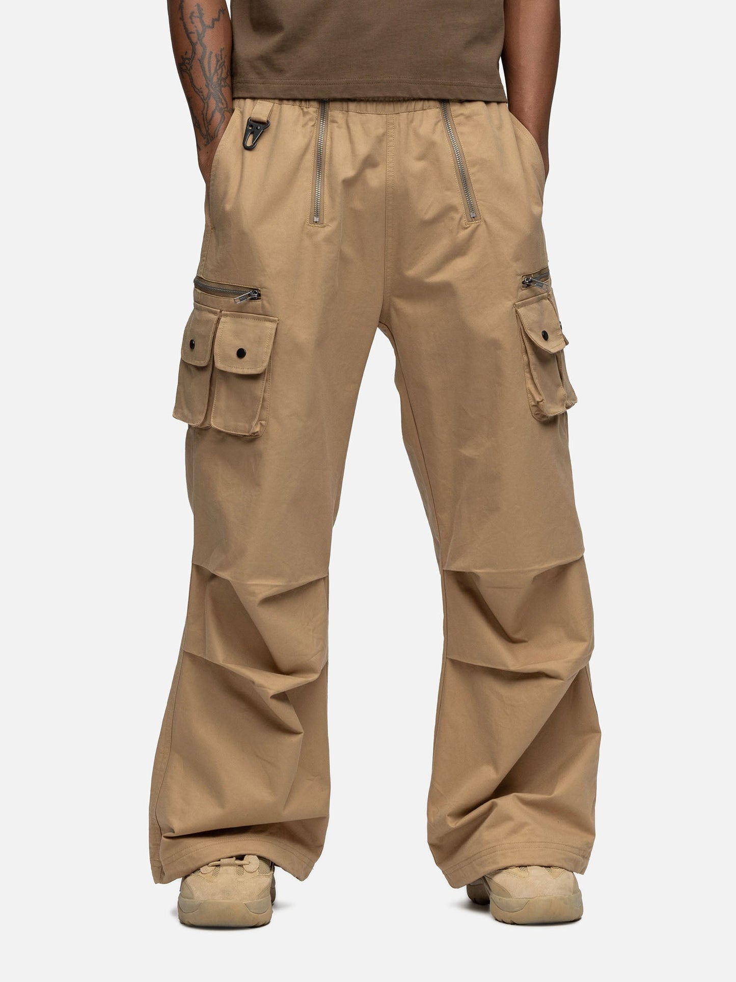 W5 CARGO DESERT
