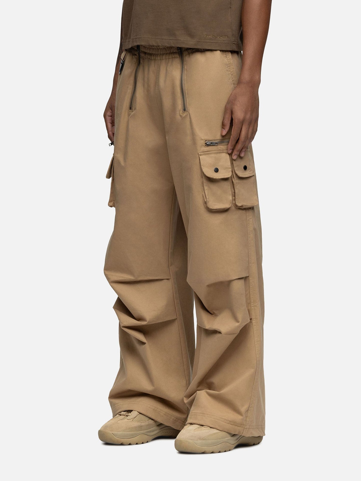 W5 CARGO DESERT