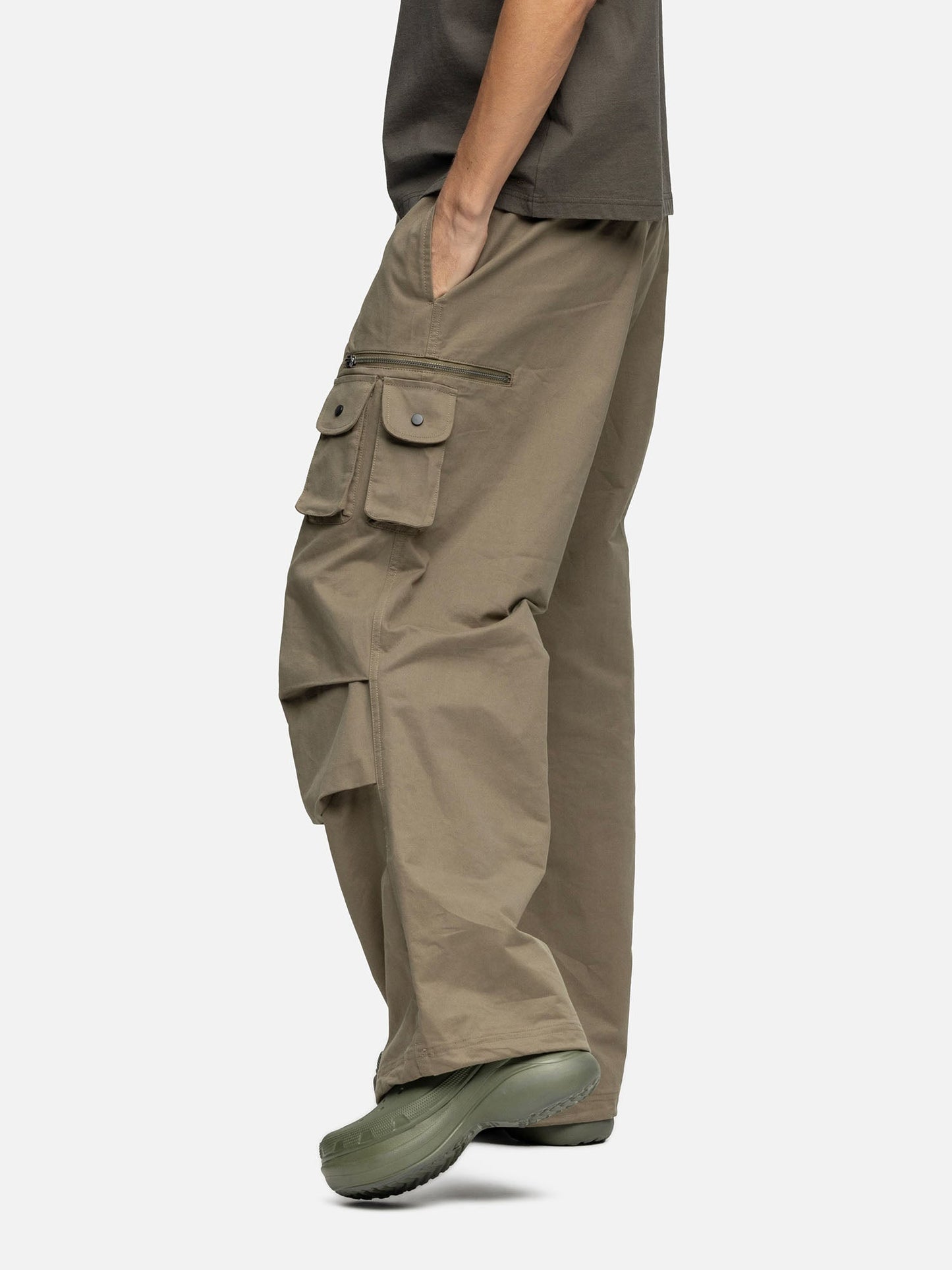 W5 CARGO GREEN