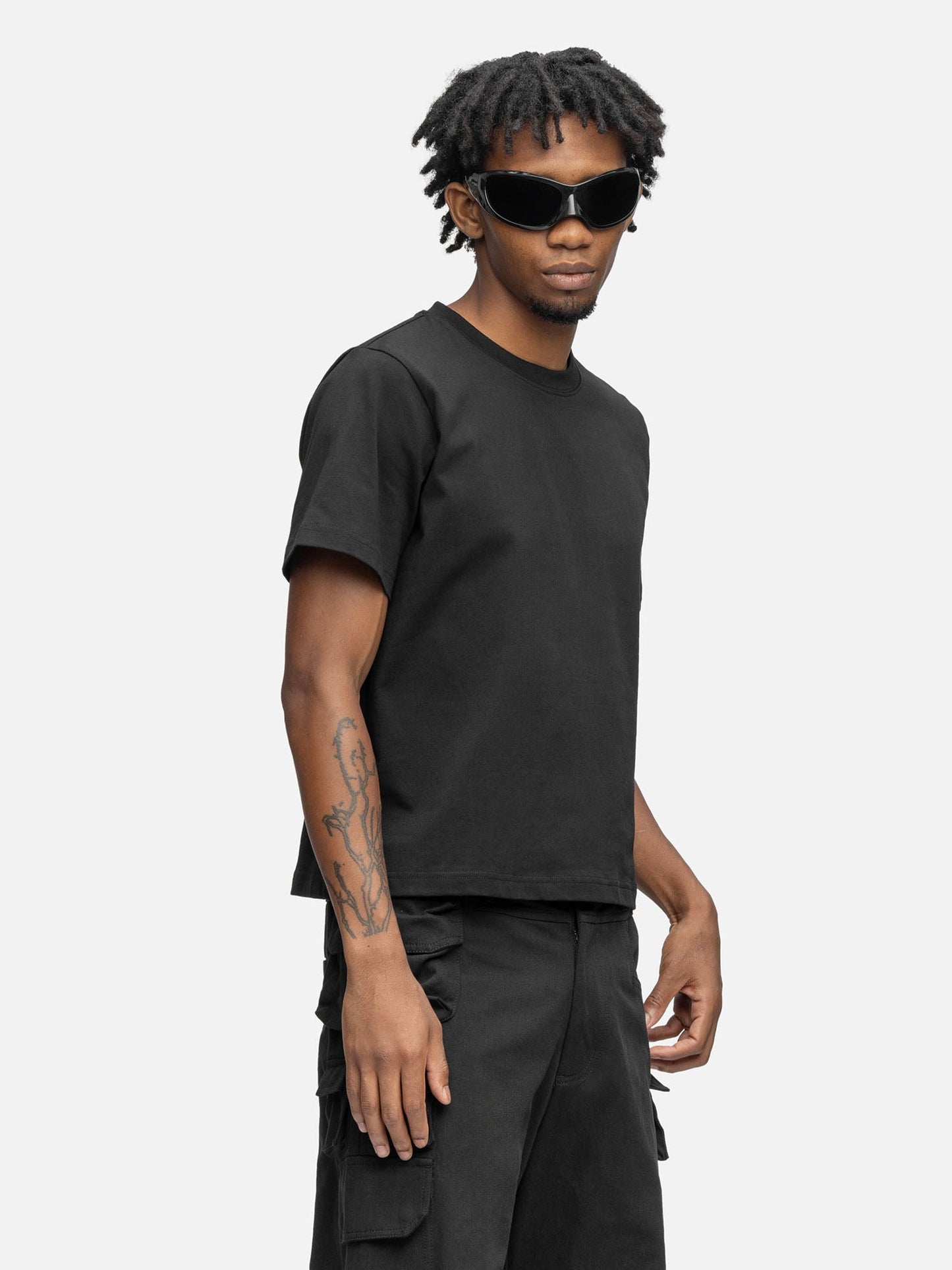 CROPPED T-SHIRT BLACK