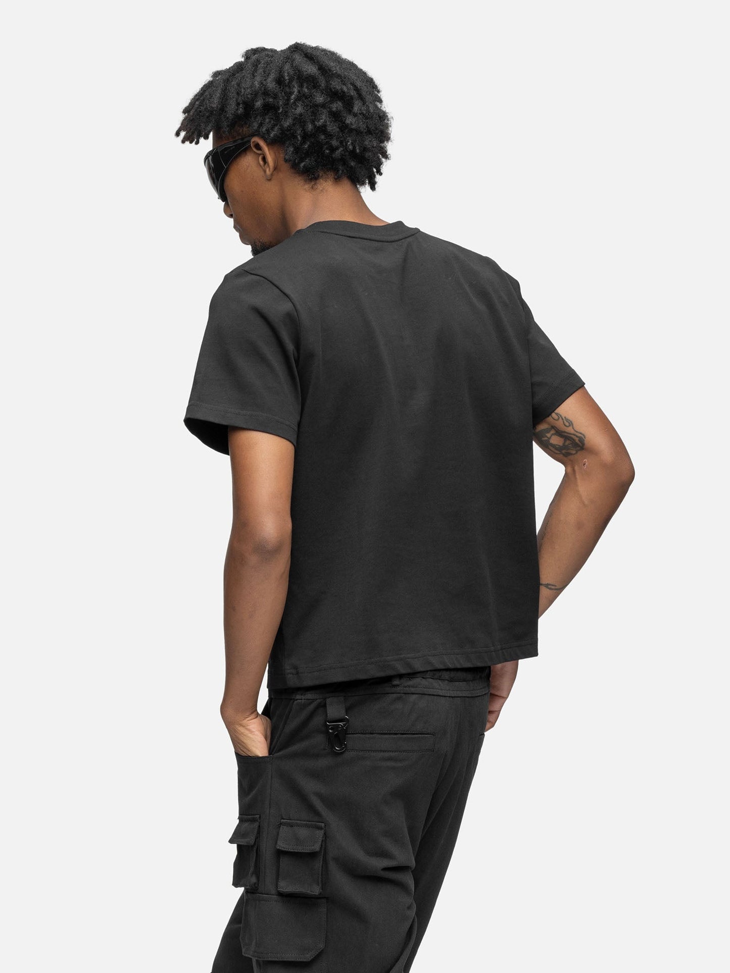 CROPPED T-SHIRT BLACK