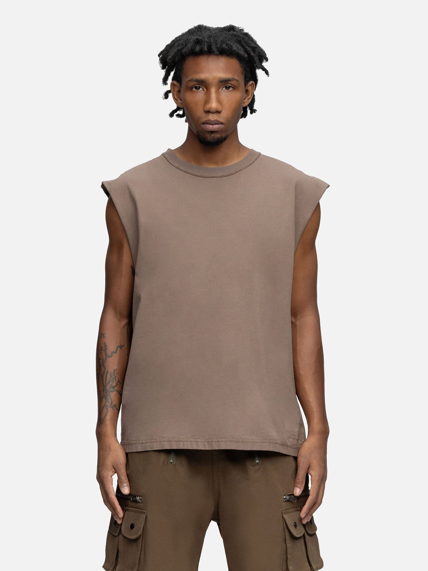 SLEEVELESS T-SHIRT MUD