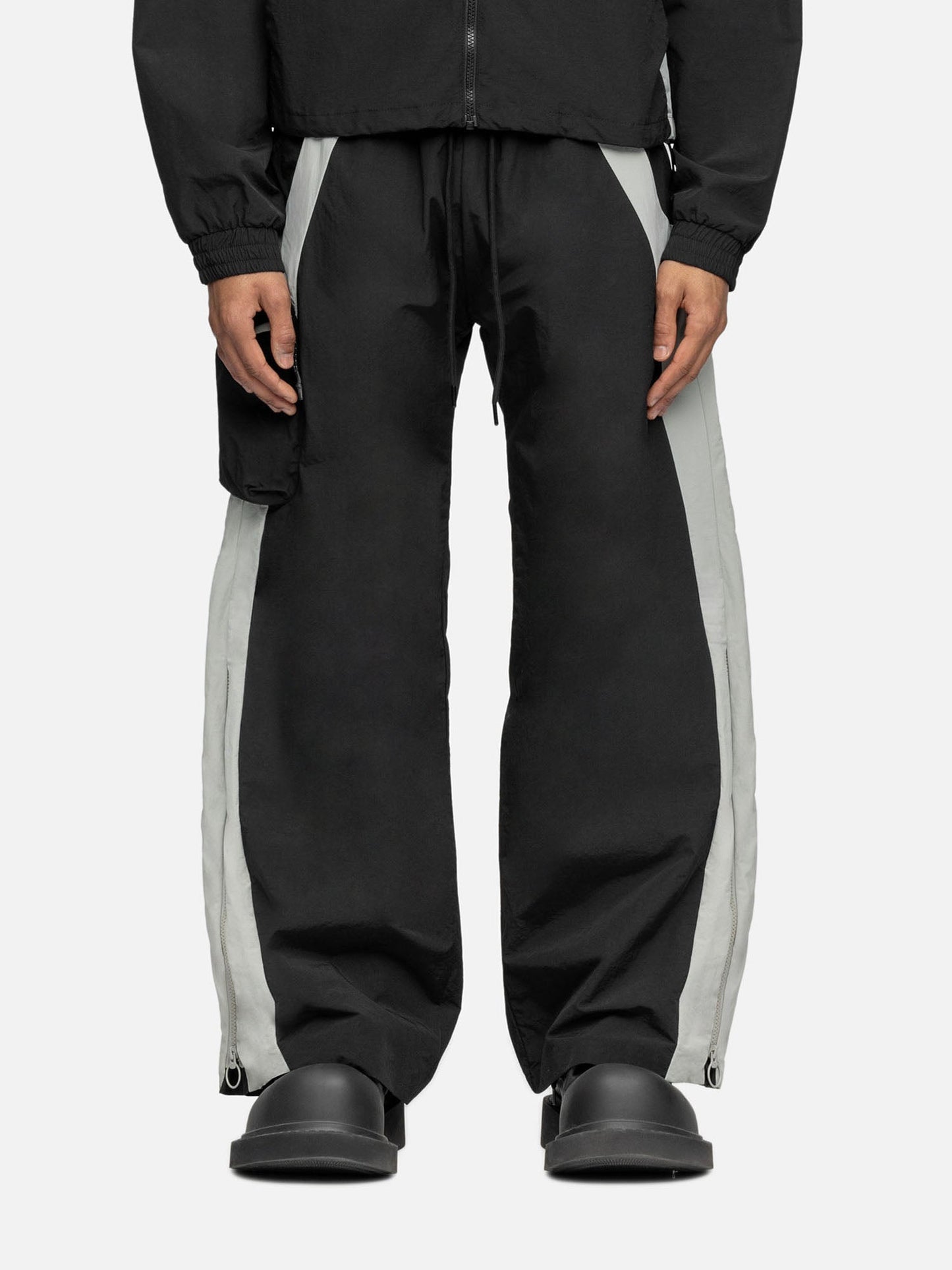 W2 CARGO MONO